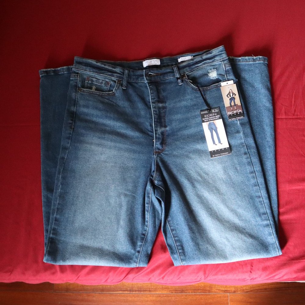 Sofia Vergara Super High-Rise 90's Straight Jeans | Size:14